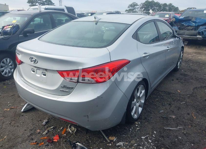 Photo 4 of 2013 Hyundai Elantra LIMITED (VIN 5NPDH4AE4DH396972)