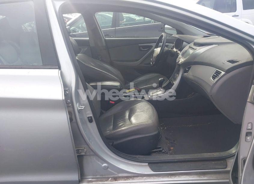 Photo 5 of 2013 Hyundai Elantra LIMITED (VIN 5NPDH4AE4DH396972)