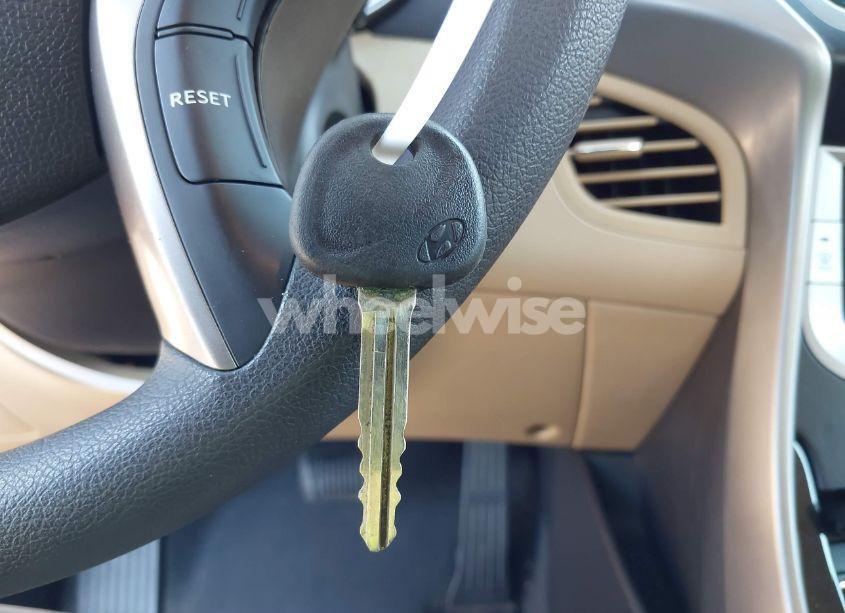 Photo 11 of 2013 Hyundai Elantra GLS (VIN 5NPDH4AE4DH405444)