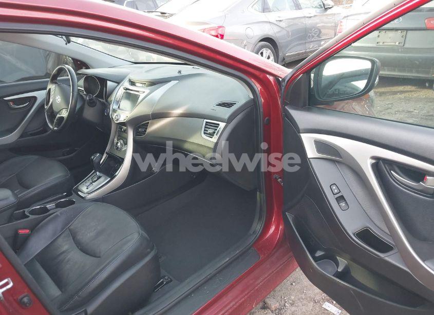 Photo 5 of 2013 Hyundai Elantra LIMITED (VIN 5NPDH4AE4DH406626)