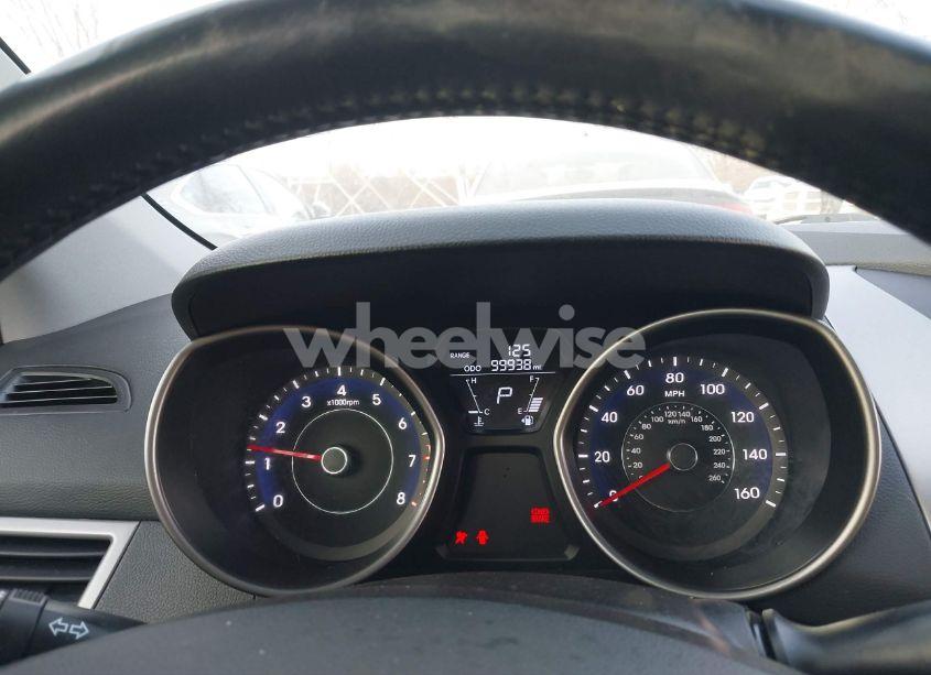 Photo 7 of 2013 Hyundai Elantra LIMITED (VIN 5NPDH4AE4DH406626)