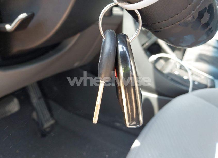 Photo 11 of 2013 Hyundai Elantra GLS (VIN 5NPDH4AE4DH417819)