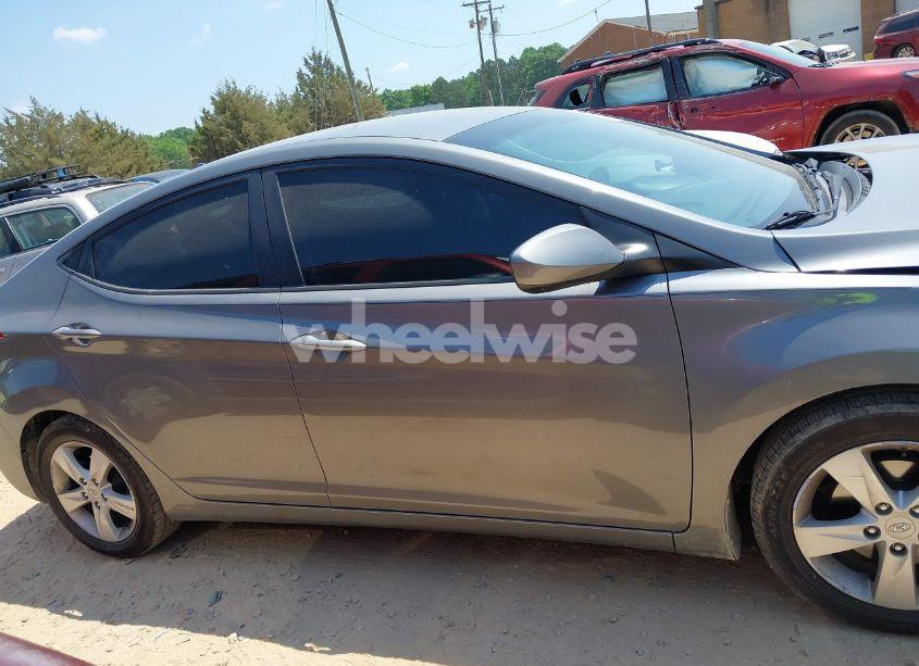 Photo 13 of 2013 Hyundai Elantra GLS (VIN 5NPDH4AE4DH417819)