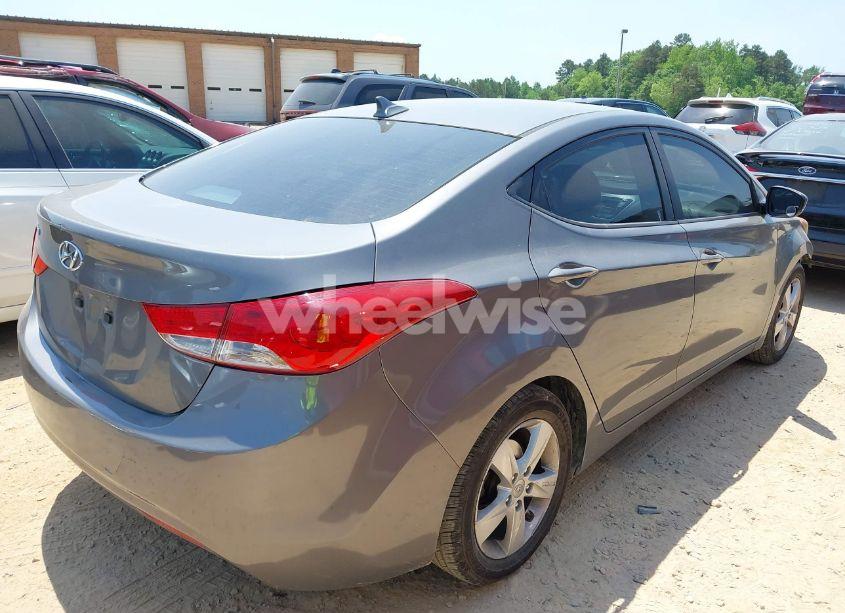 Photo 4 of 2013 Hyundai Elantra GLS (VIN 5NPDH4AE4DH417819)