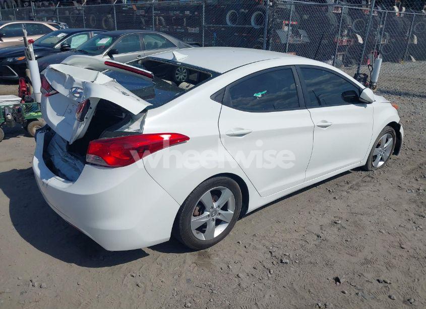 Photo 4 of 2013 Hyundai Elantra GLS (VIN 5NPDH4AE4DH428304)