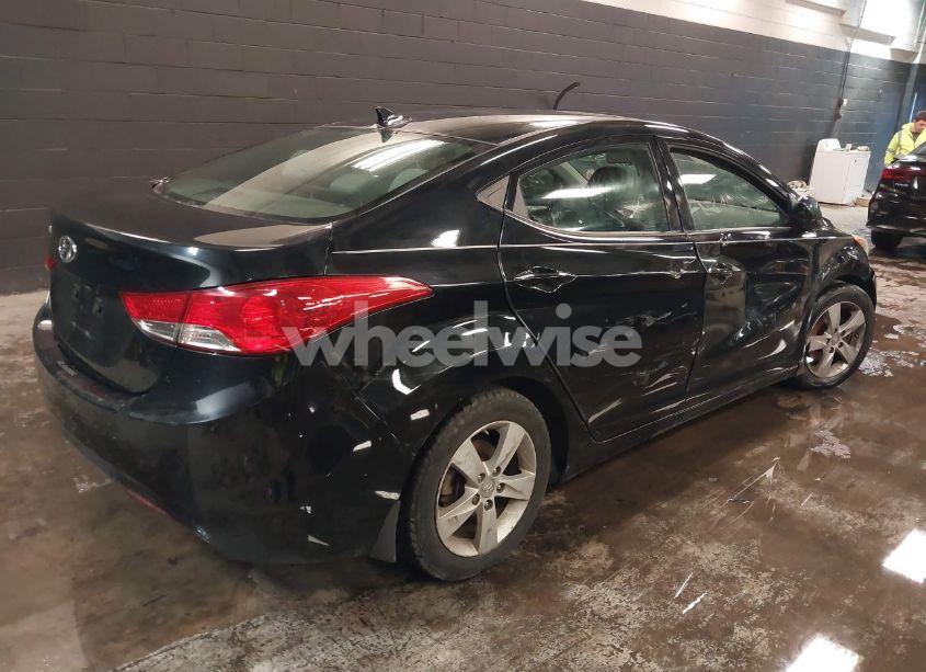 Photo 4 of 2013 Hyundai Elantra GLS (VIN 5NPDH4AE4DH429470)