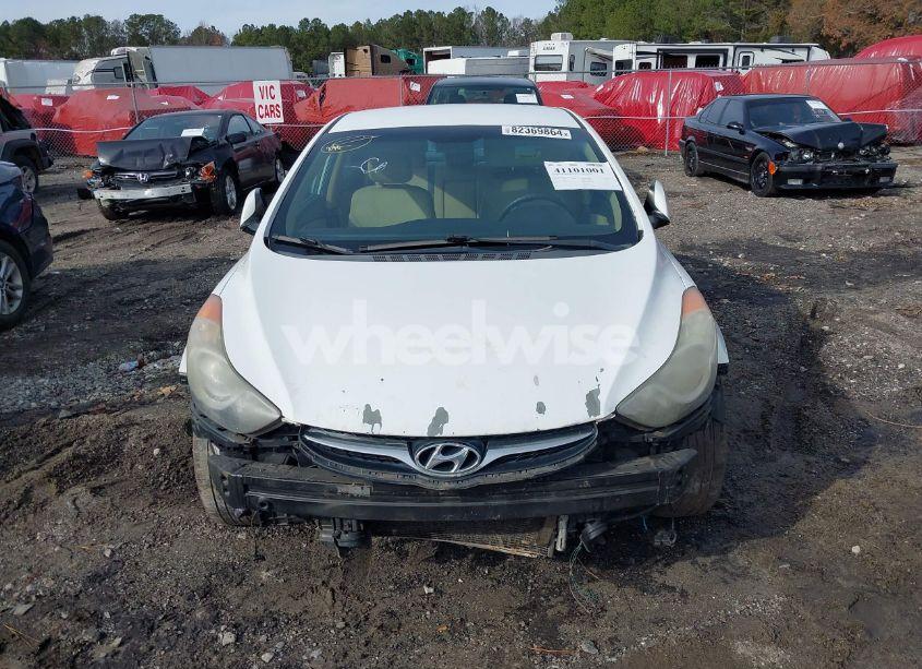 Photo 12 of 2013 Hyundai Elantra GLS (VIN 5NPDH4AE4DH432157)