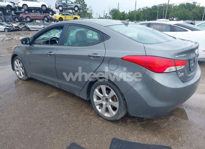 Photo 3 of 2013 Hyundai Elantra LIMITED (VIN 5NPDH4AE4DH449931)