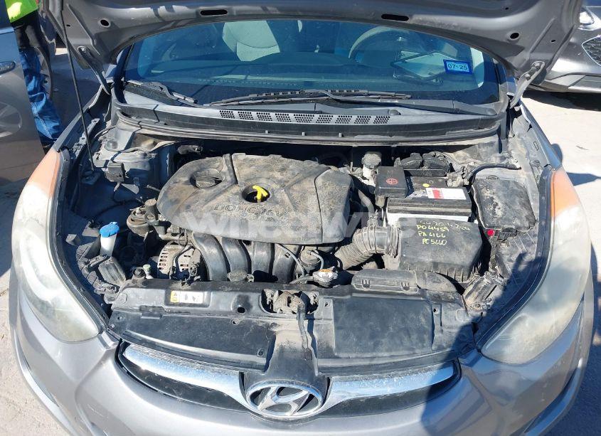 Photo 10 of 2013 Hyundai Elantra GLS (VIN 5NPDH4AE4DH452053)