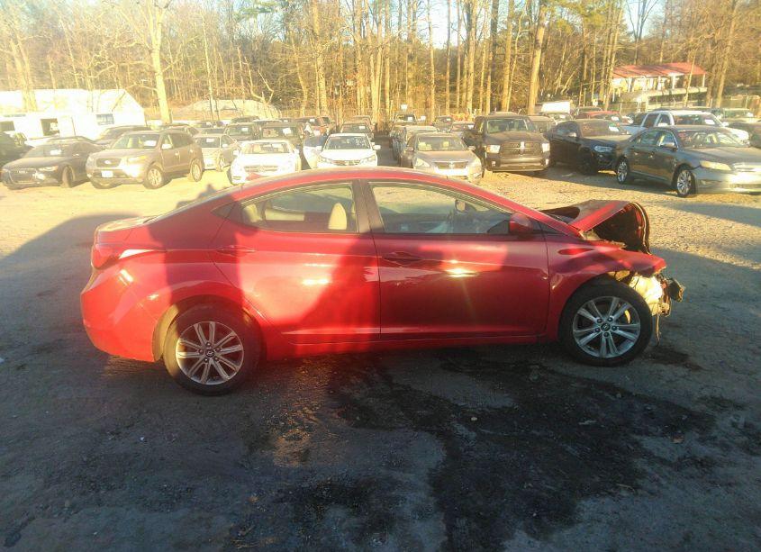 Photo 12 of 2014 Hyundai Elantra SE (VIN 5NPDH4AE4EH469212)