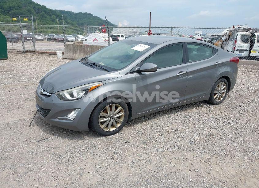 Photo 2 of 2014 Hyundai Elantra SE (VIN 5NPDH4AE4EH470831)