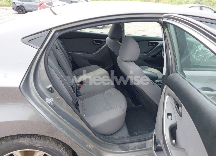 Photo 8 of 2014 Hyundai Elantra SE (VIN 5NPDH4AE4EH470831)