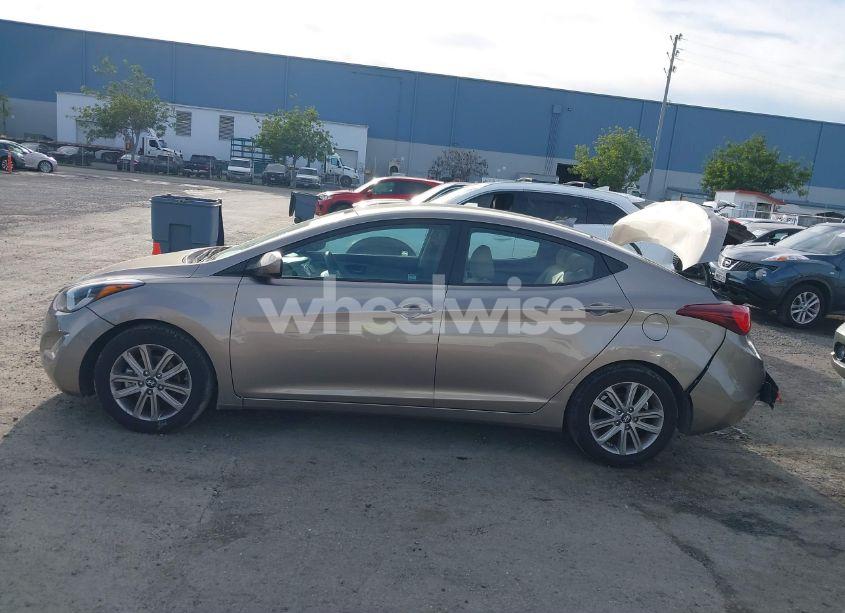 Photo 14 of 2014 Hyundai Elantra SE (VIN 5NPDH4AE4EH492862)