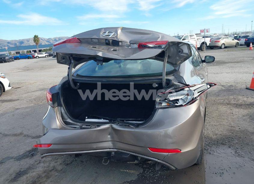 Photo 16 of 2014 Hyundai Elantra SE (VIN 5NPDH4AE4EH492862)