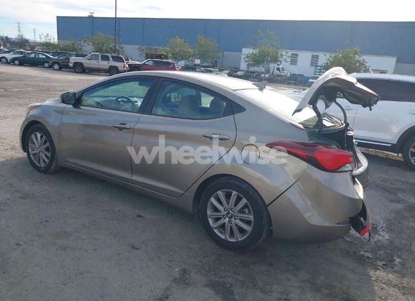 Photo 3 of 2014 Hyundai Elantra SE (VIN 5NPDH4AE4EH492862)