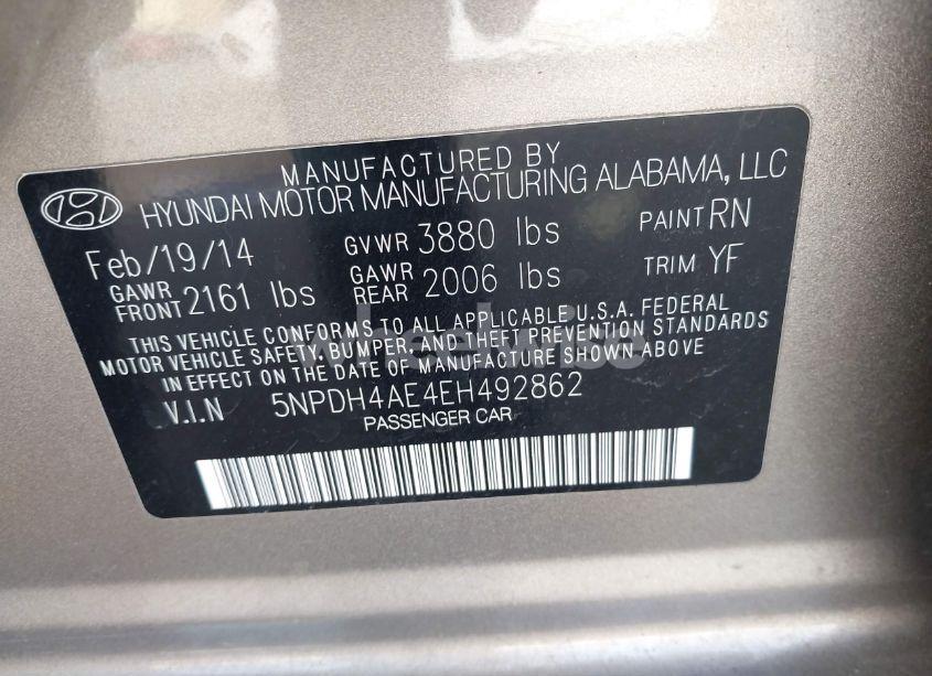 Photo 9 of 2014 Hyundai Elantra SE (VIN 5NPDH4AE4EH492862)