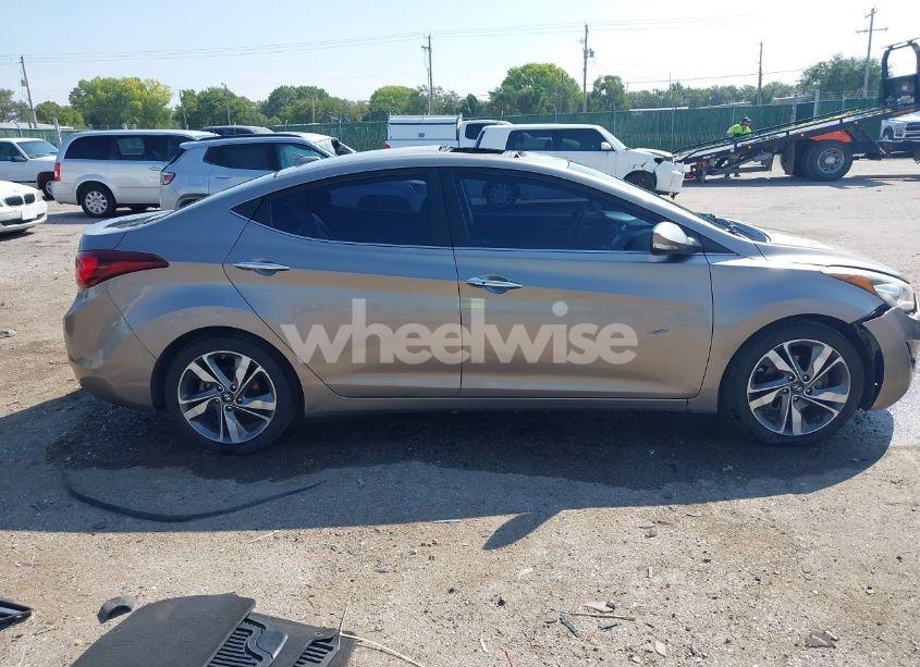 Photo 13 of 2014 Hyundai Elantra LIMITED (VIN 5NPDH4AE4EH506971)