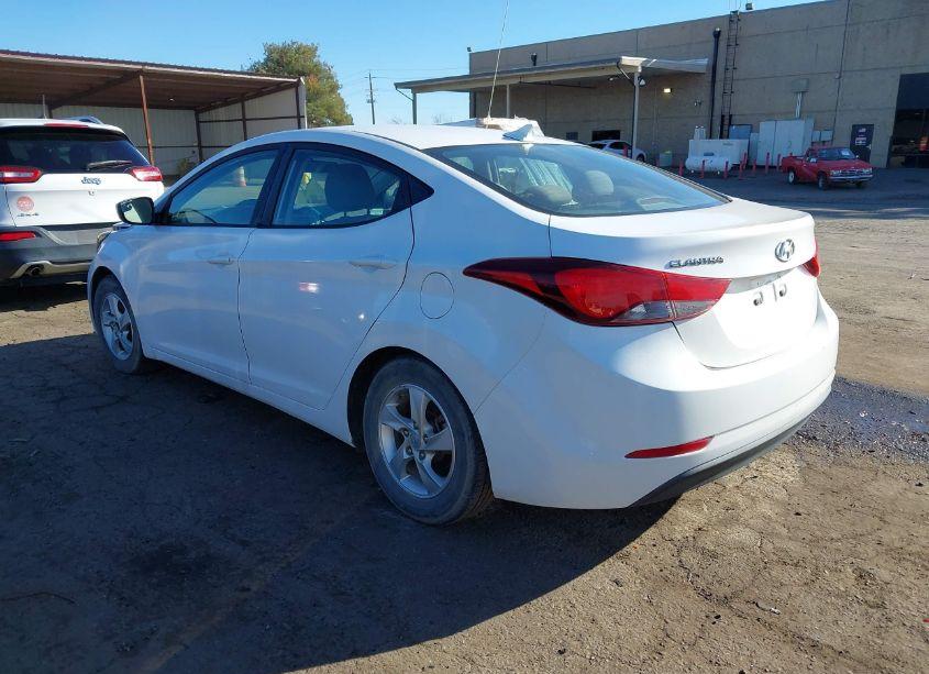 Photo 3 of 2014 Hyundai Elantra SE (VIN 5NPDH4AE4EH511734)