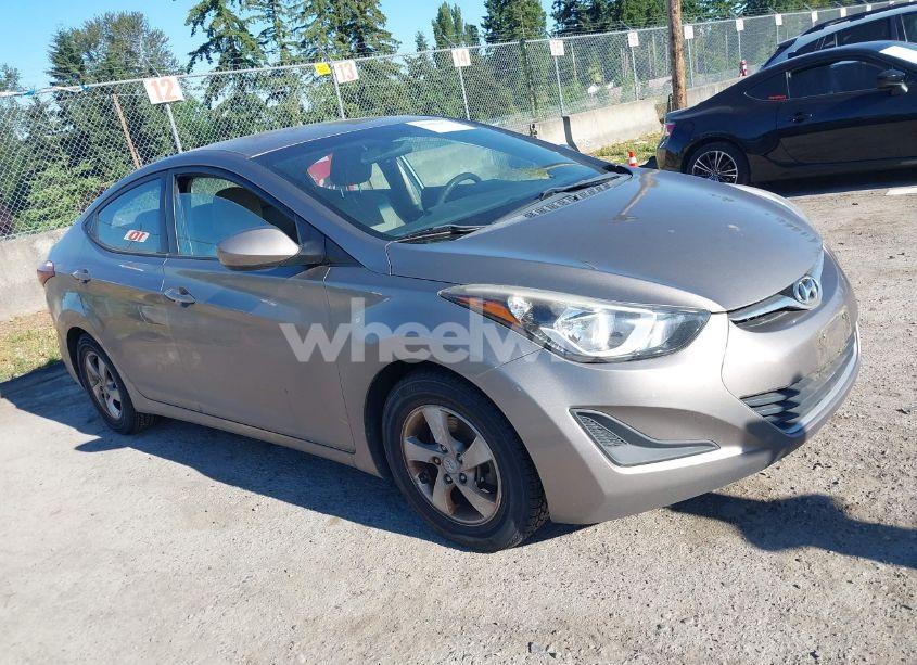 2014 Hyundai Elantra SE (VIN 5NPDH4AE4EH526573) main photo