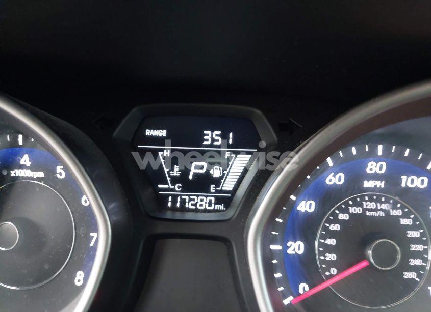 Photo 16 of 2014 Hyundai Elantra SE (VIN 5NPDH4AE4EH528176)