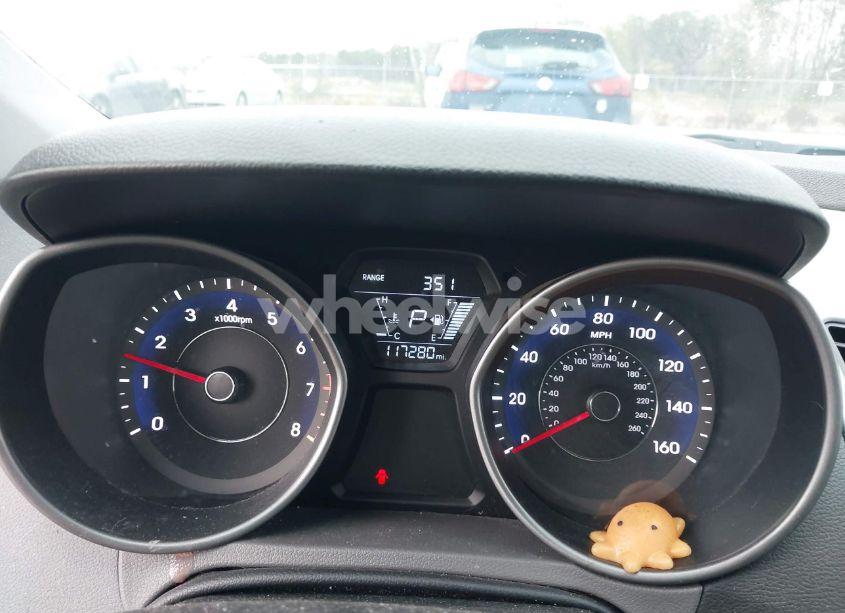 Photo 7 of 2014 Hyundai Elantra SE (VIN 5NPDH4AE4EH528176)