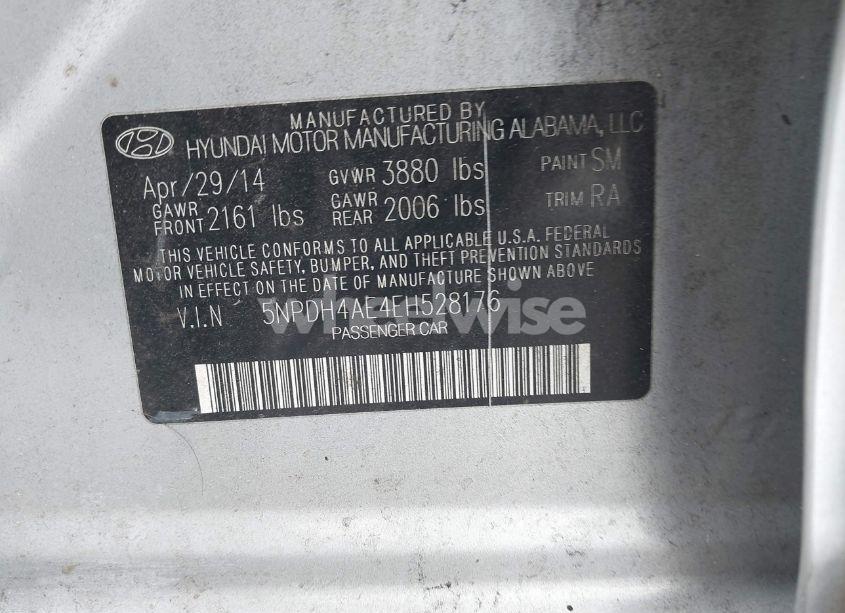 Photo 9 of 2014 Hyundai Elantra SE (VIN 5NPDH4AE4EH528176)