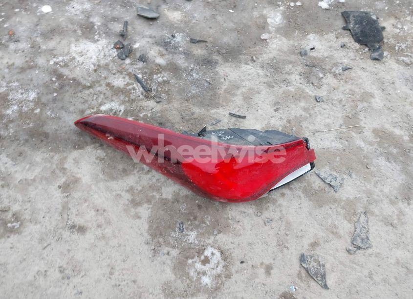 Photo 12 of 2014 Hyundai Elantra SE (VIN 5NPDH4AE4EH532535)