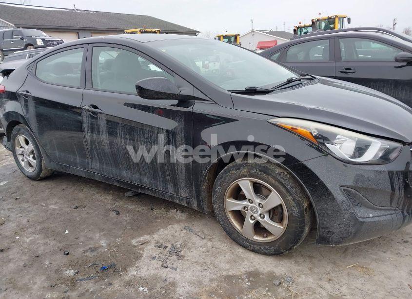 Photo 14 of 2014 Hyundai Elantra SE (VIN 5NPDH4AE4EH532535)