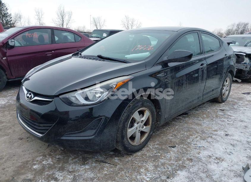 Photo 2 of 2014 Hyundai Elantra SE (VIN 5NPDH4AE4EH532535)