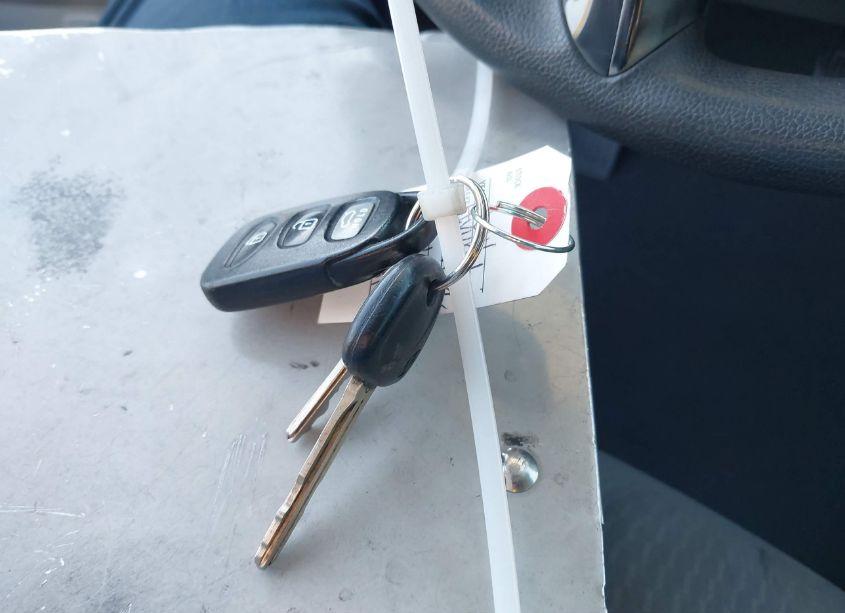 Photo 11 of 2014 Hyundai Elantra SE (VIN 5NPDH4AE4EH532812)