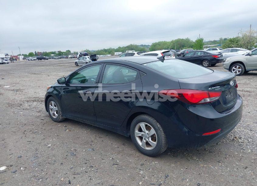Photo 3 of 2014 Hyundai Elantra SE (VIN 5NPDH4AE4EH536830)