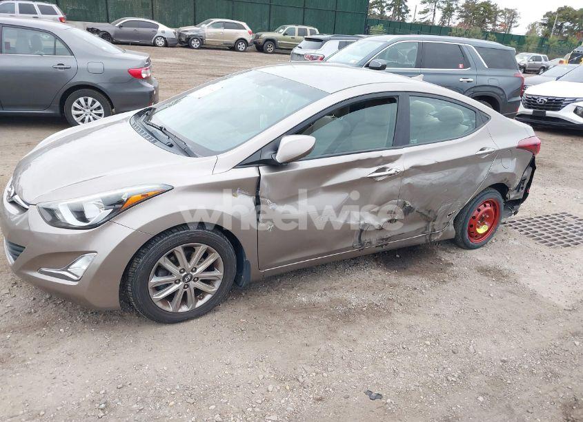 Photo 6 of 2014 Hyundai Elantra SE (VIN 5NPDH4AE4EH541185)