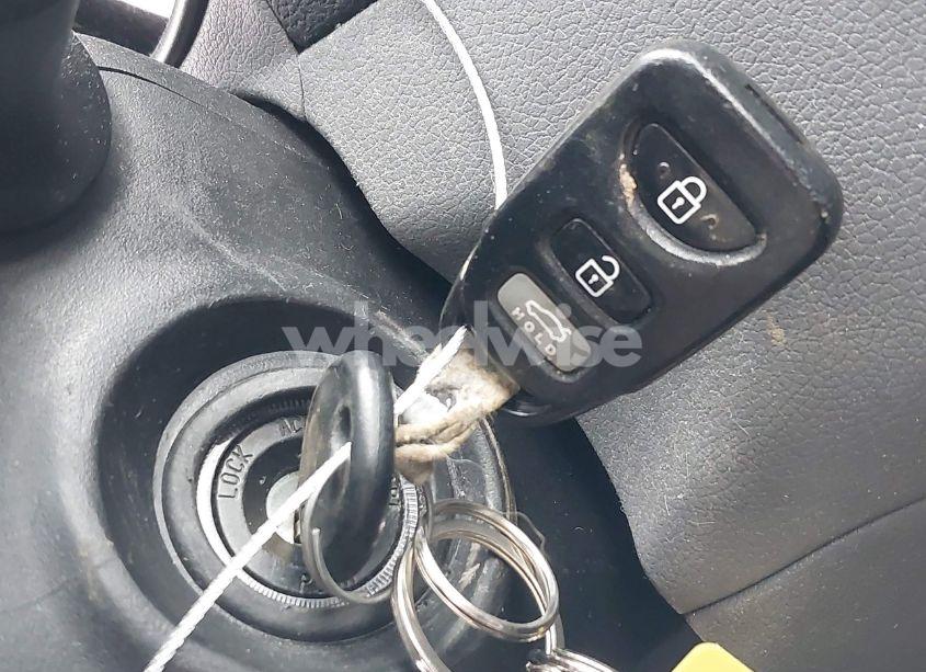 Photo 11 of 2015 Hyundai Elantra SE (VIN 5NPDH4AE4FH549322)