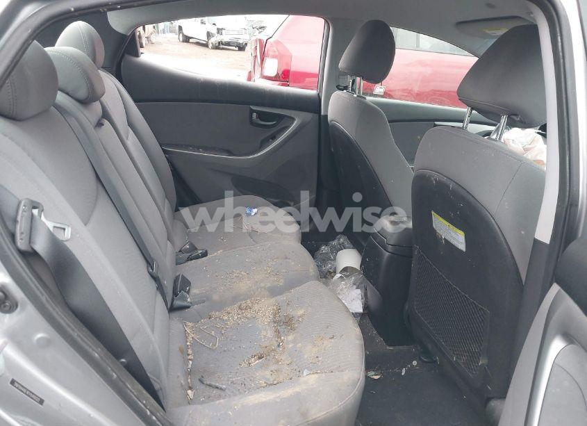 Photo 8 of 2015 Hyundai Elantra SE (VIN 5NPDH4AE4FH549322)