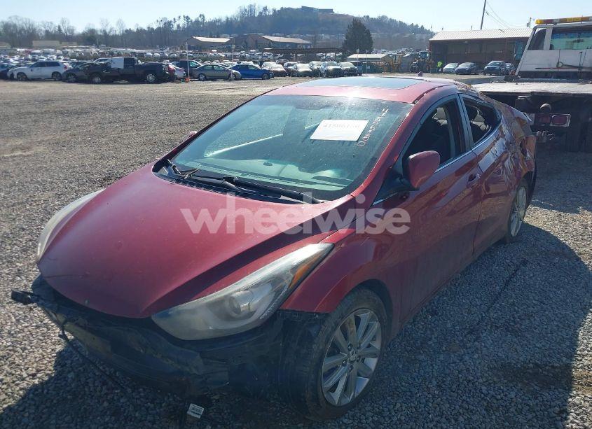 Photo 2 of 2015 Hyundai Elantra SE (VIN 5NPDH4AE4FH561292)