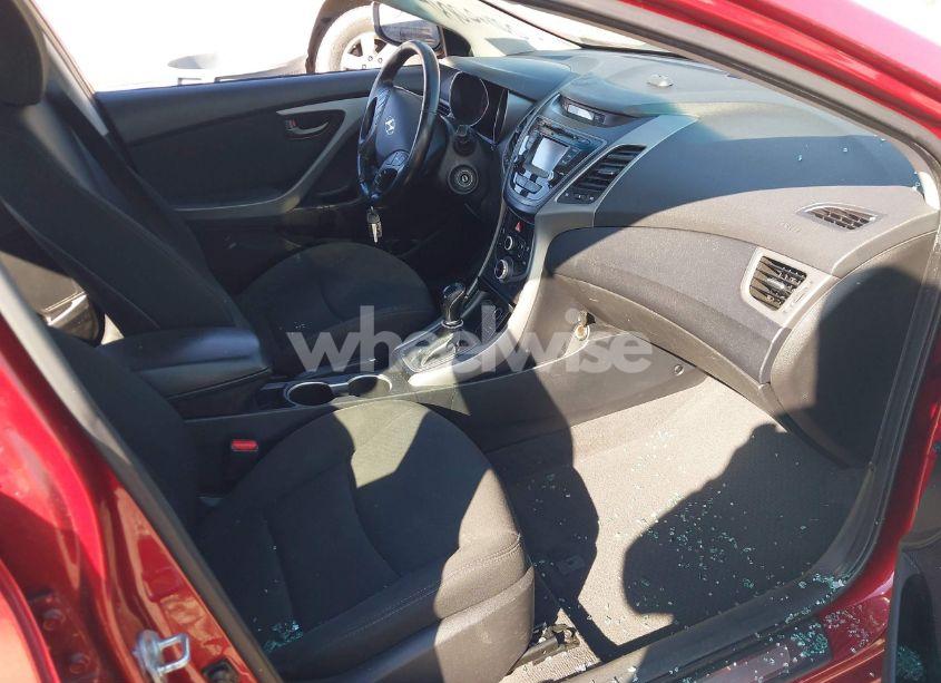 Photo 5 of 2015 Hyundai Elantra SE (VIN 5NPDH4AE4FH561292)