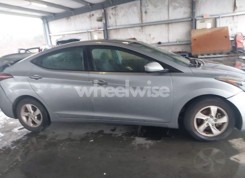 Photo 13 of 2015 Hyundai Elantra SE (VIN 5NPDH4AE4FH588007)