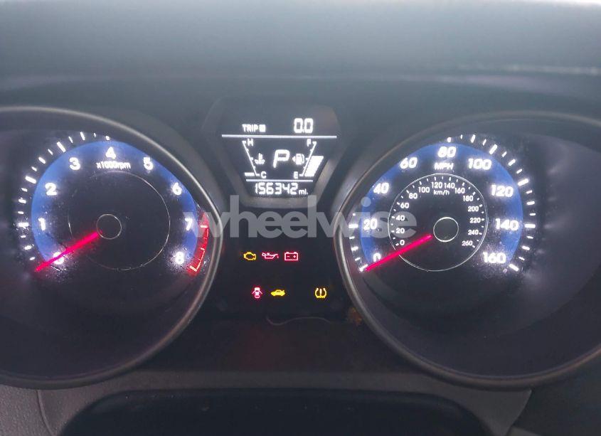 Photo 7 of 2015 Hyundai Elantra SE (VIN 5NPDH4AE4FH588007)