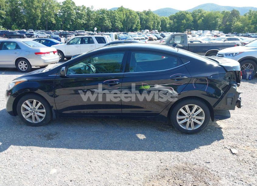 Photo 15 of 2015 Hyundai Elantra SE (VIN 5NPDH4AE4FH589139)