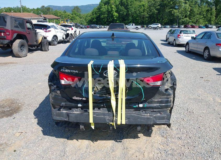 Photo 17 of 2015 Hyundai Elantra SE (VIN 5NPDH4AE4FH589139)