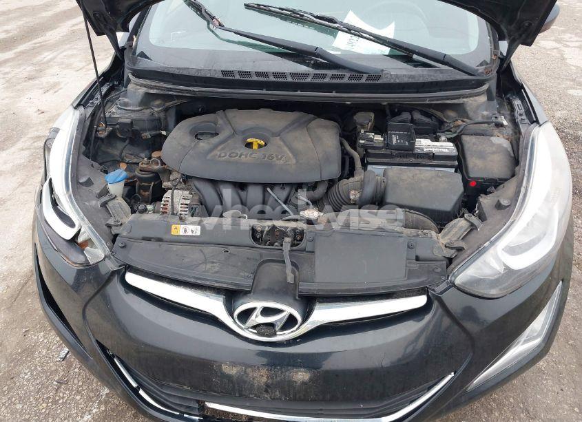 Photo 10 of 2015 Hyundai Elantra SE (VIN 5NPDH4AE4FH614914)