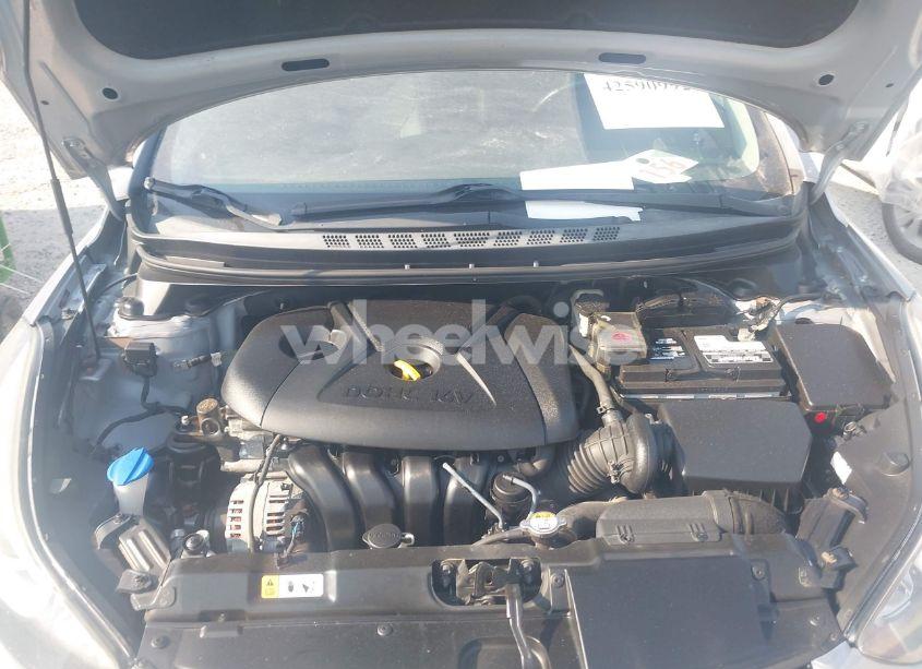 Photo 10 of 2015 Hyundai Elantra LIMITED (VIN 5NPDH4AE4FH620938)