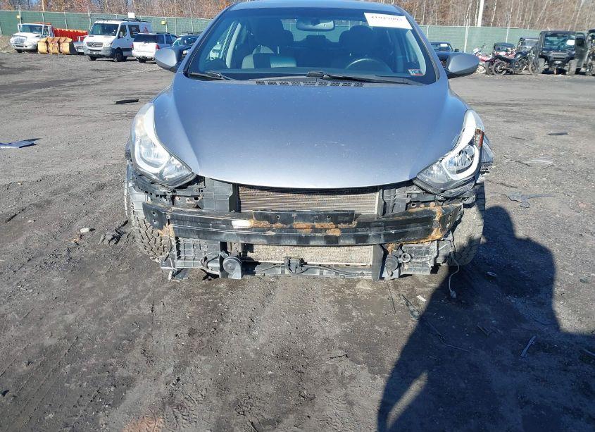 Photo 6 of 2015 Hyundai Elantra SE (VIN 5NPDH4AE4FH623628)