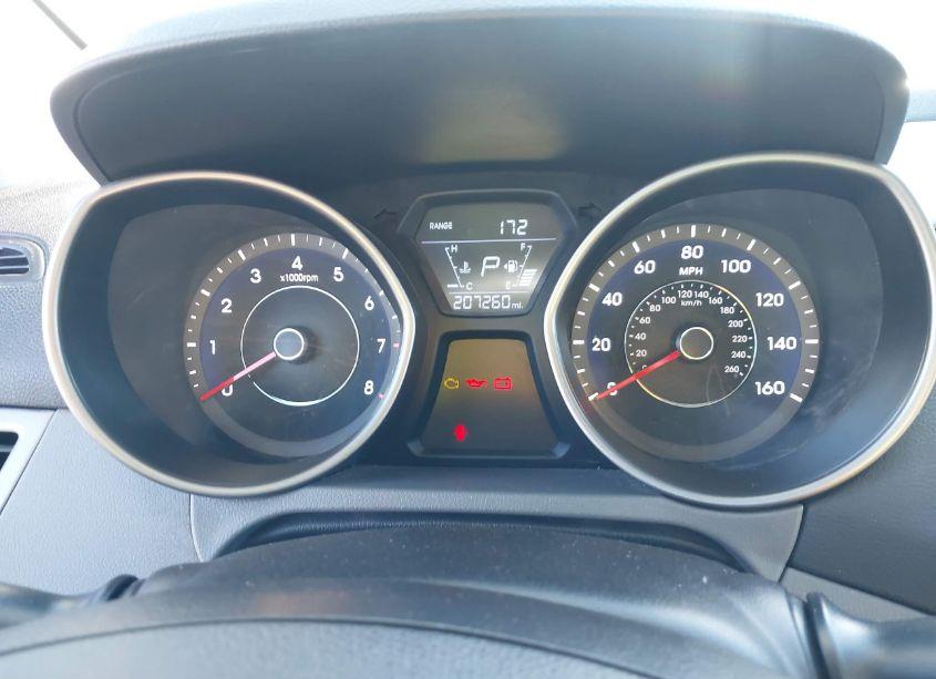 Photo 7 of 2015 Hyundai Elantra SE (VIN 5NPDH4AE4FH623628)