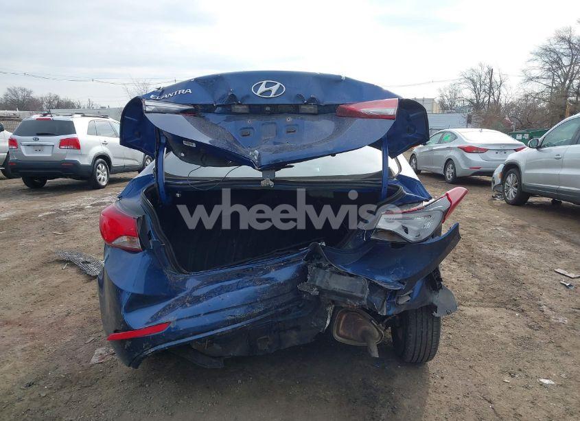 Photo 16 of 2015 Hyundai Elantra SE (VIN 5NPDH4AE4FH632992)