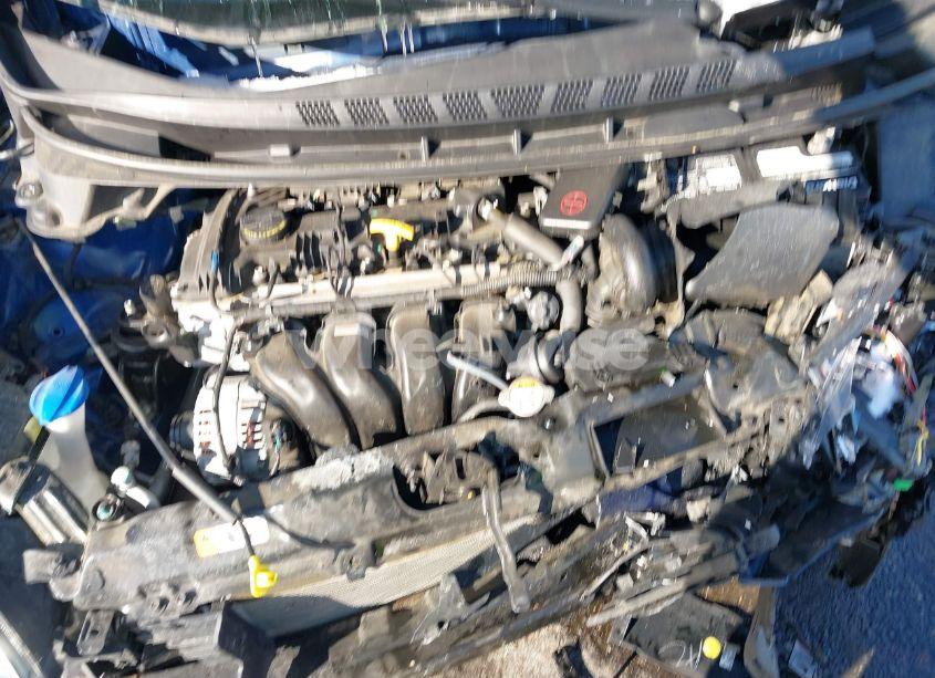 Photo 10 of 2015 Hyundai Elantra SE (VIN 5NPDH4AE4FH642096)