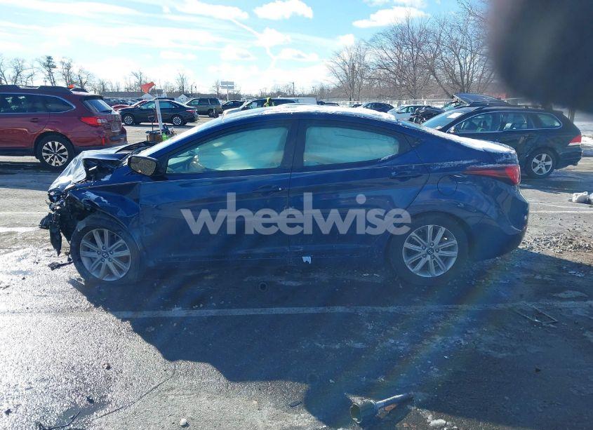 Photo 15 of 2015 Hyundai Elantra SE (VIN 5NPDH4AE4FH642096)
