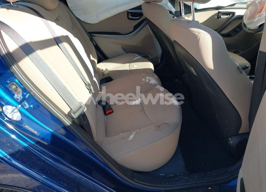 Photo 8 of 2015 Hyundai Elantra SE (VIN 5NPDH4AE4FH642096)