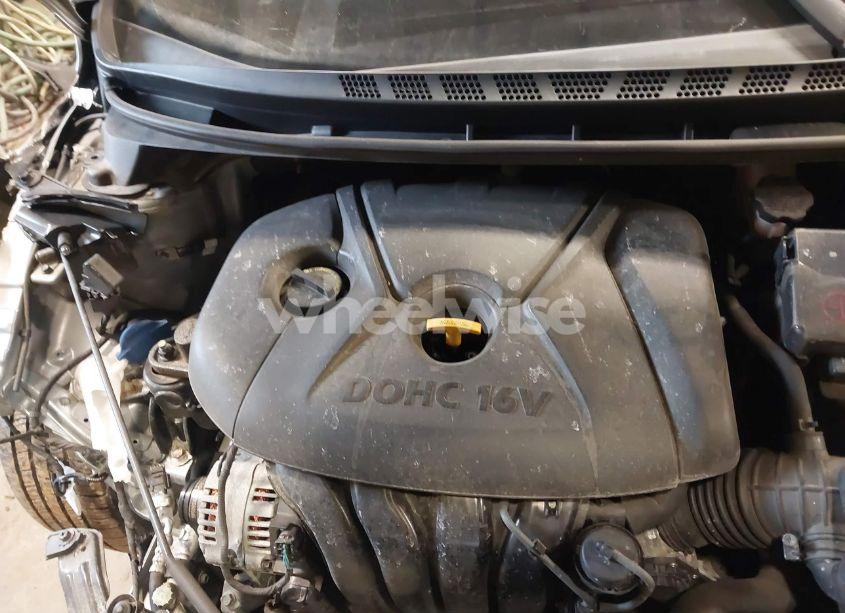 Photo 10 of 2016 Hyundai Elantra SE (VIN 5NPDH4AE4GH654850)