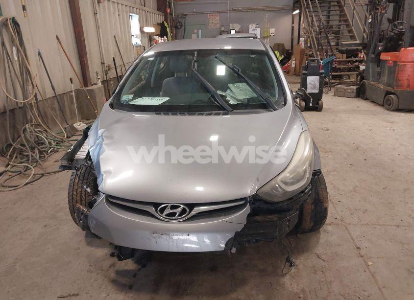 Photo 12 of 2016 Hyundai Elantra SE (VIN 5NPDH4AE4GH654850)